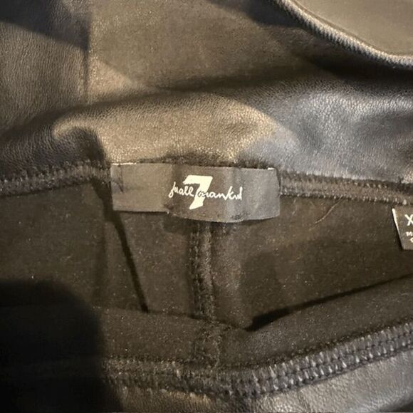 7 For All Mankind Faux Leather Moto Legging Pants Black Textured Front Size XS - Picture 6 of 11